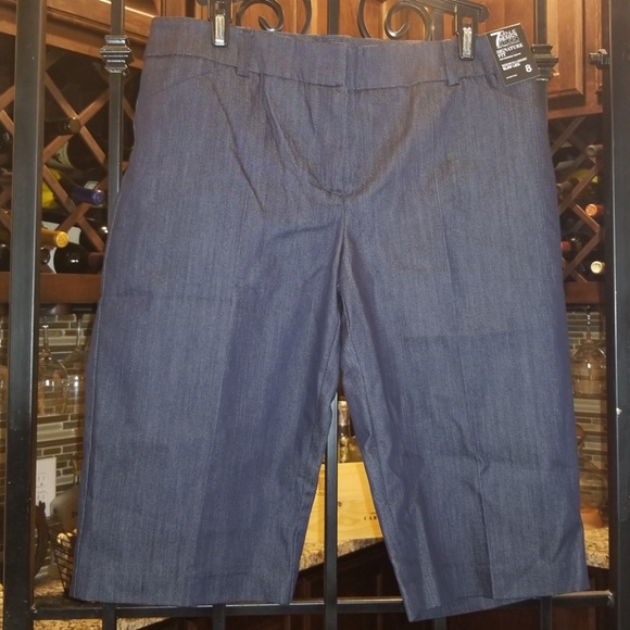 🆕 NY&Co Bermuda Short - Picture 3 of 8